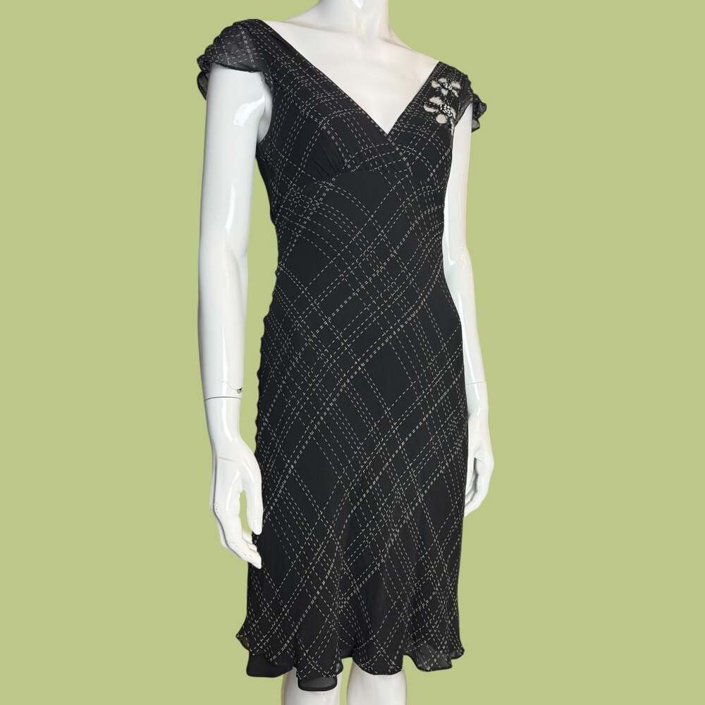 Vtg BCBGMAXAZRIA Black Beaded Flower Cap Sleeve Midi Dress - Picture 3 of 8